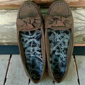 Brown Step-Ins, very soft!  Size 7M